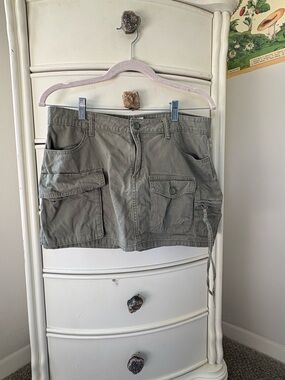 Aeropostale Olive Green Cargo Mini Skirt